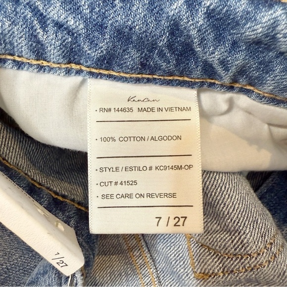 NEW KanCan High Rise Women’s Cutoff Frayed Denim Shorts Sz 27 - Picture 5 of 10